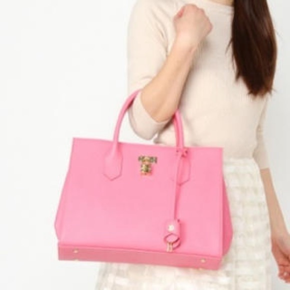 samantha thavasa pink saffiano leather 2 way tote - Picture 2 of 10